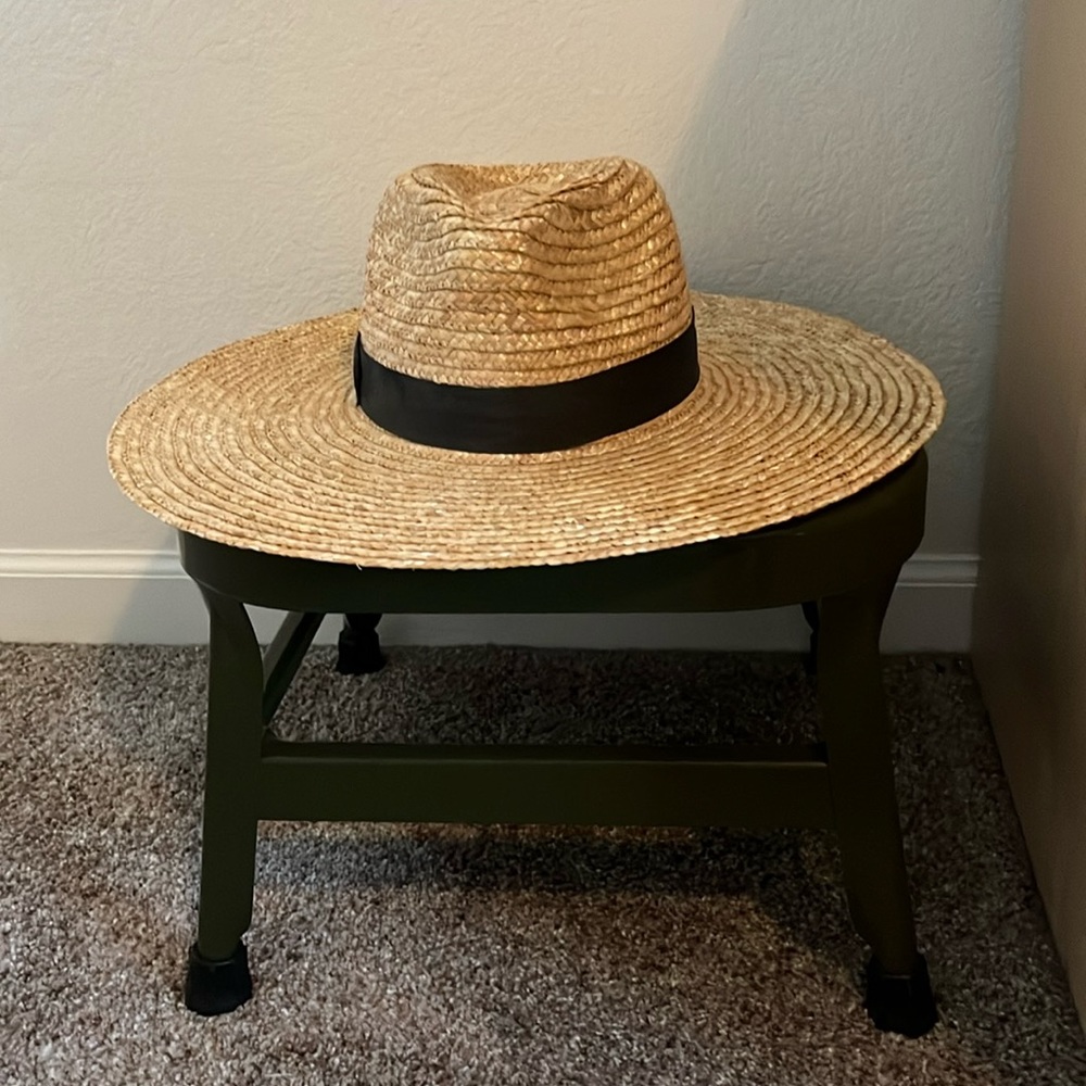 Lack of color hat